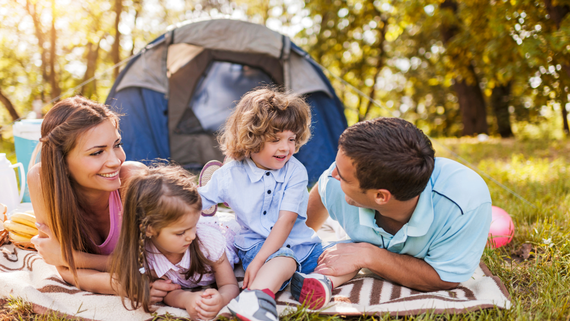 Example of a Short but Interesting School Vacation Essay 6 Camping in the Yard with the Family